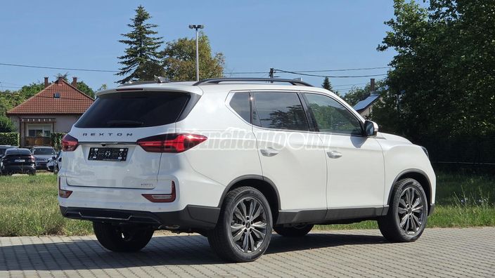 KGM (SSANGYONG) REXTON 2.2 e-XDI Premium 4WD (Automata) (7 személyes )