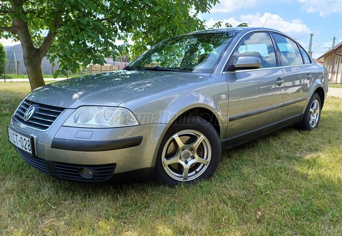 VOLKSWAGEN PASSAT V 1.9 PD TDI Comfortline