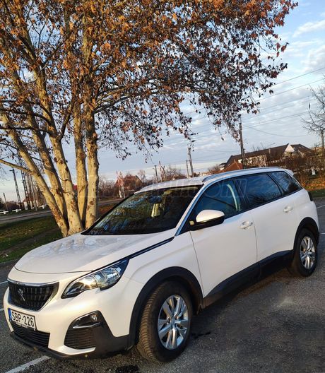 PEUGEOT 5008 1.2 PureTech Active S&S (7 személyes ) EURO6.3