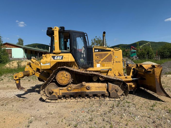 CATERPILLAR D6N XL