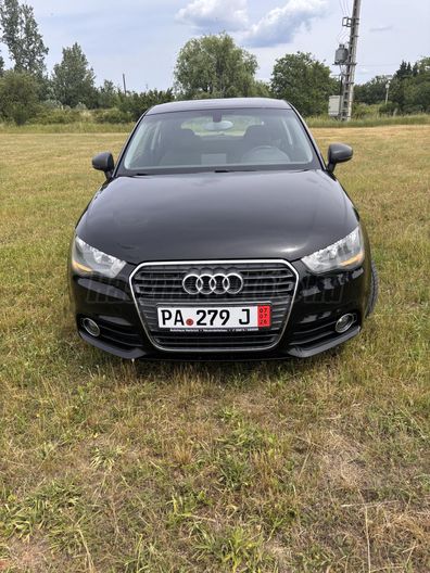 AUDI A1 1.6 TDI DPF Ambition