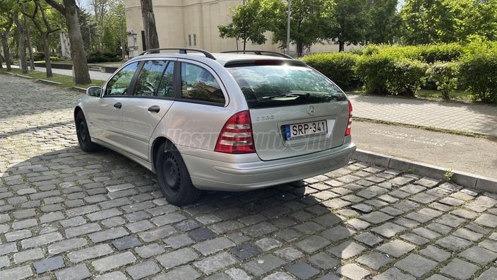 MERCEDES-BENZ C 200