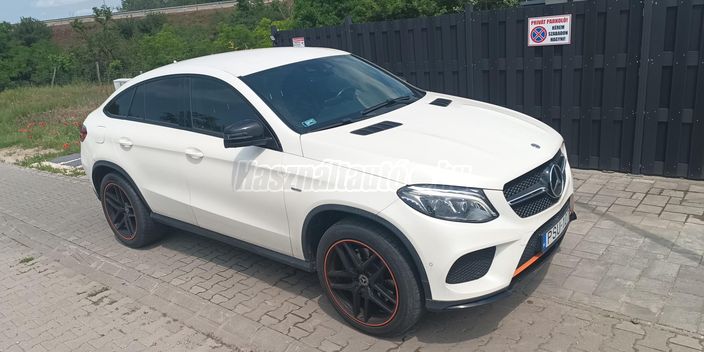 MERCEDES-BENZ GLE 400 4MATIC 9G-TRONIC