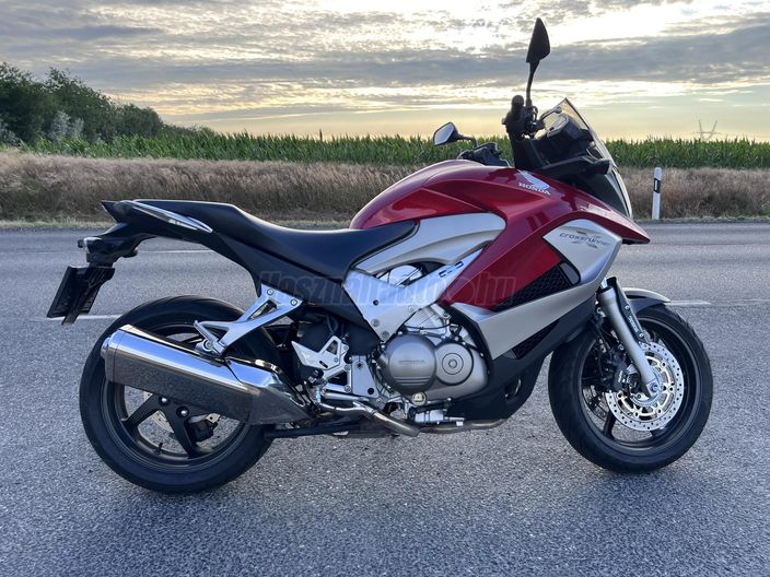 HONDA VFR 800 X