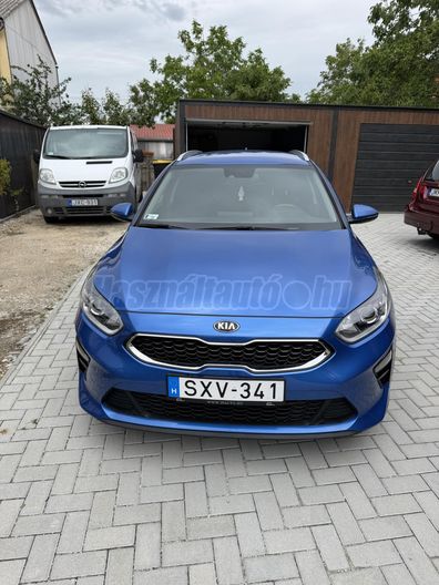 KIA CEE'D Ceed SW 1.5 T-GDI Gold