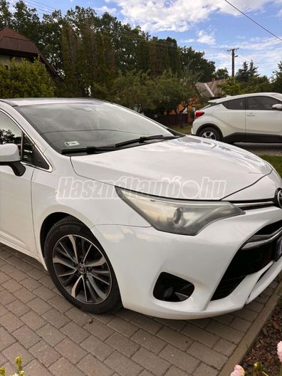 TOYOTA AVENSIS Touring Sports 2.0 D-4D Active