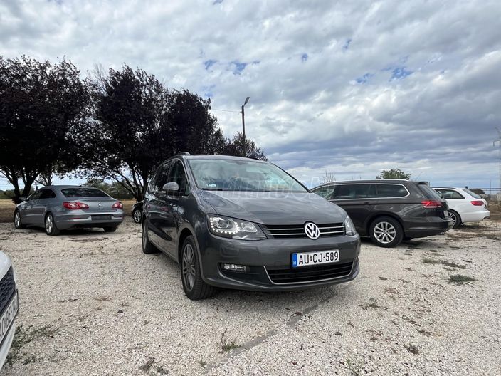 VOLKSWAGEN SHARAN 2.0 CR TDI Highline DSG [7 személy]