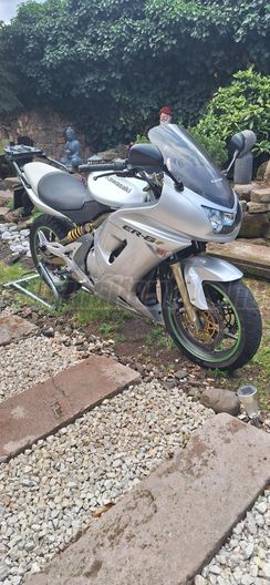 KAWASAKI ER-6F