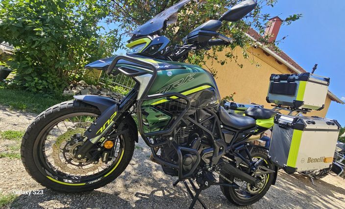 BENELLI TRK 702 X