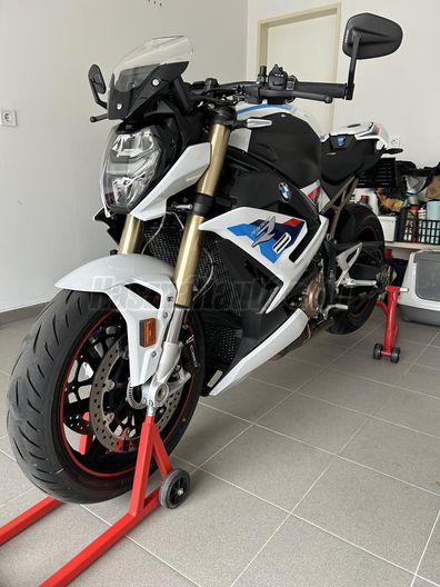 BMW S 1000 R