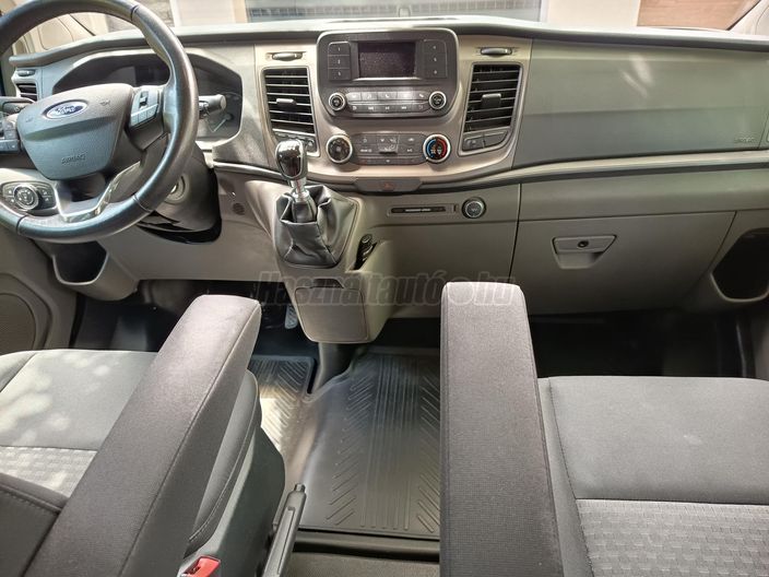 FORD TRANSIT Custom 2.0 TDCi 320 L1H1 Trend (8 személyes )