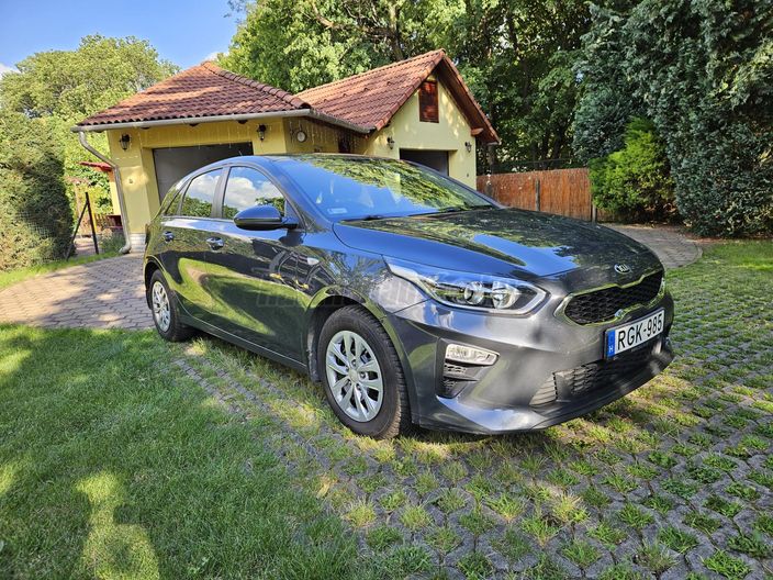 KIA CEE'D Ceed 1.4 MPI Silver