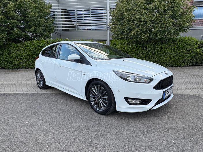 FORD FOCUS 1.5 EcoBoost ST-Line