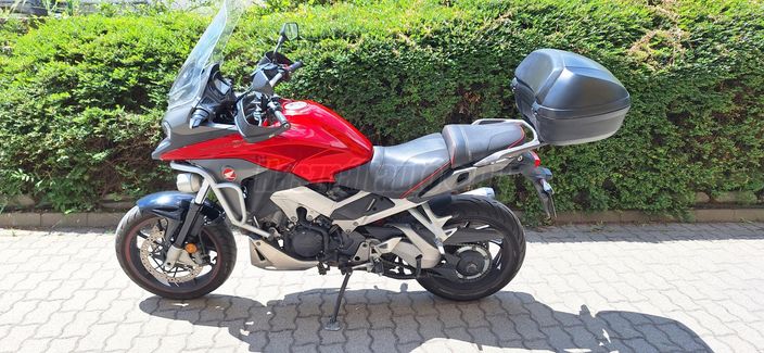 HONDA VFR 800 X