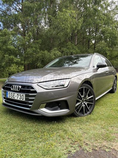 AUDI A4 40 TDI Advanced S-tronic
