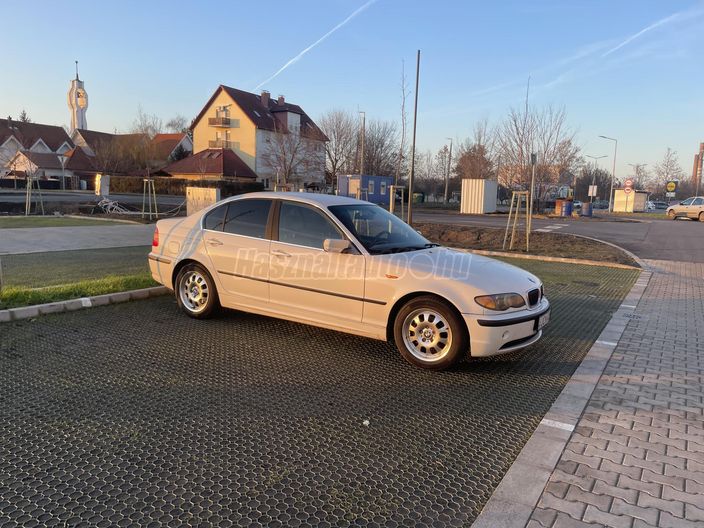 BMW 320 320i