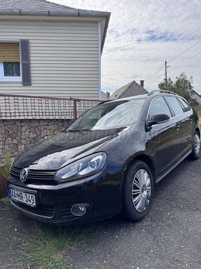VOLKSWAGEN GOLF VI Variant 1.6 CR TDI Highline 4Motion