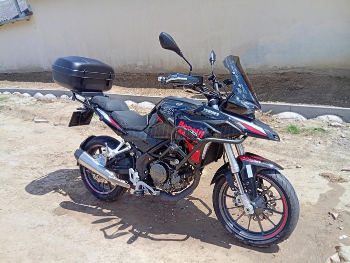 BENELLI TRK 251