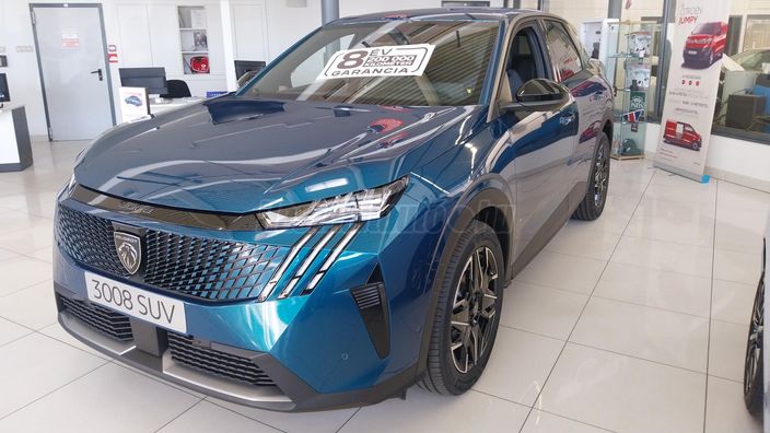 PEUGEOT 3008 1.2 Hybrid GT e-DCT6