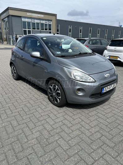 FORD KA 1.2 Titanium