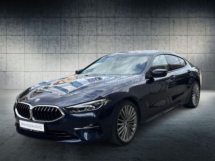 BMW 840