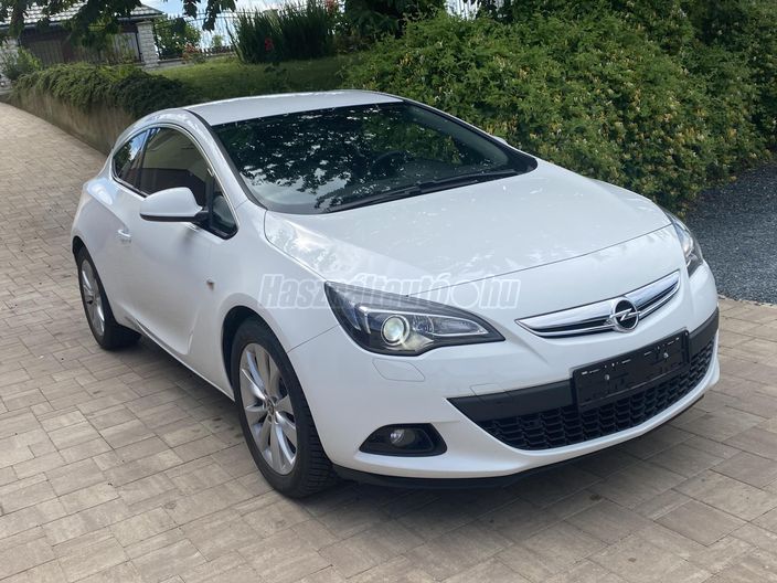 OPEL ASTRA J GTC 1.4 T Start-Stop Sport