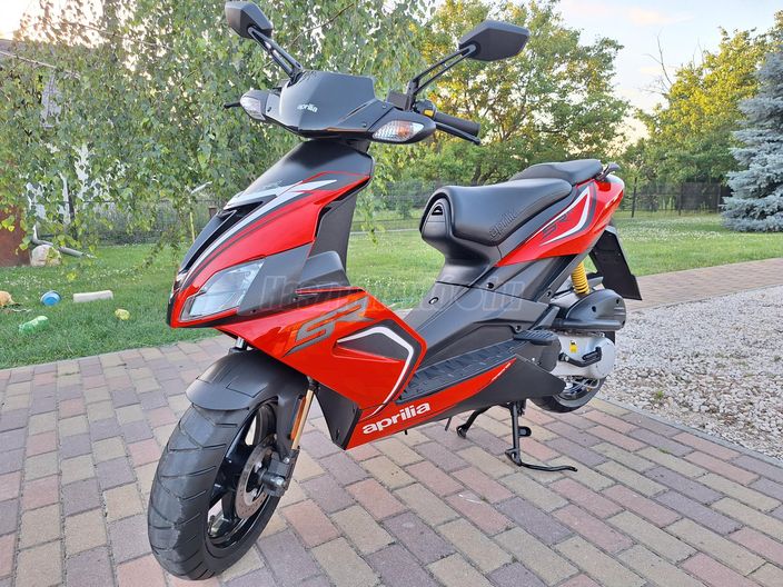 APRILIA SR 50