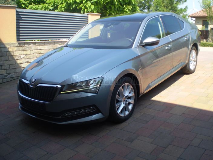 SKODA SUPERB 1.6 TDI SCR Style DSG