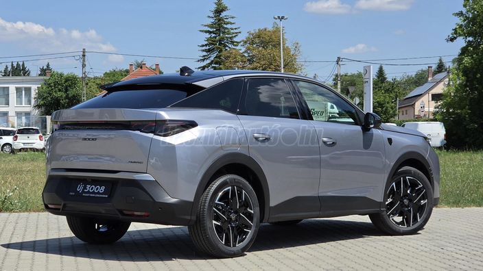 PEUGEOT 3008 1.2 Hybrid GT e-DCT6