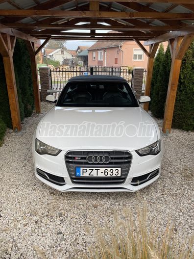 AUDI A5 CABRIO 2.0 TFSI quattro S-tronic