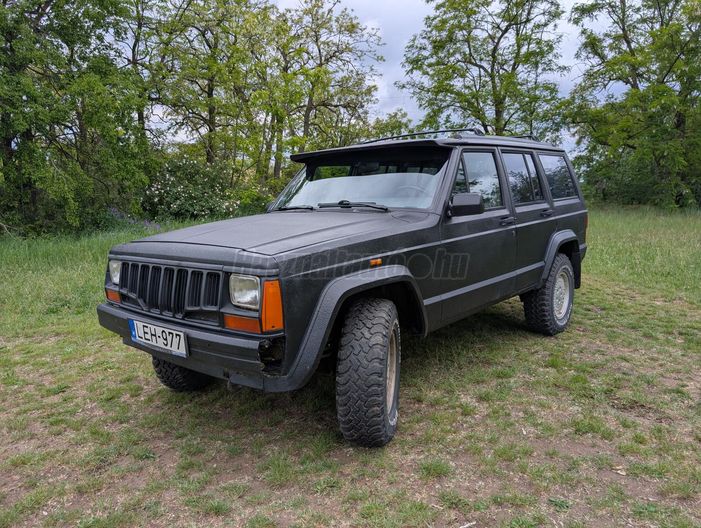 JEEP CHEROKEE 2.5 TD Limited