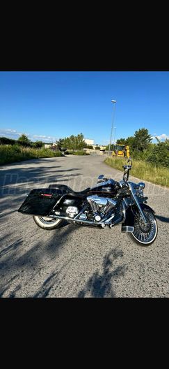 HARLEY-DAVIDSON ROAD KING CLASSIC