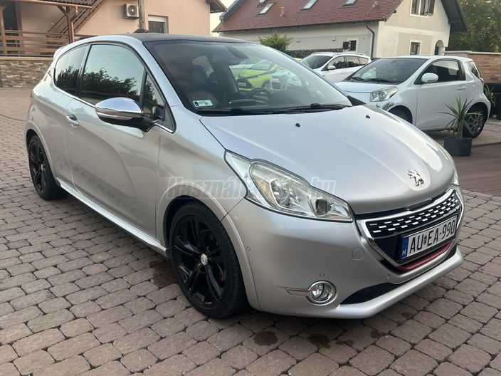PEUGEOT 208 1.6 THP GTi
