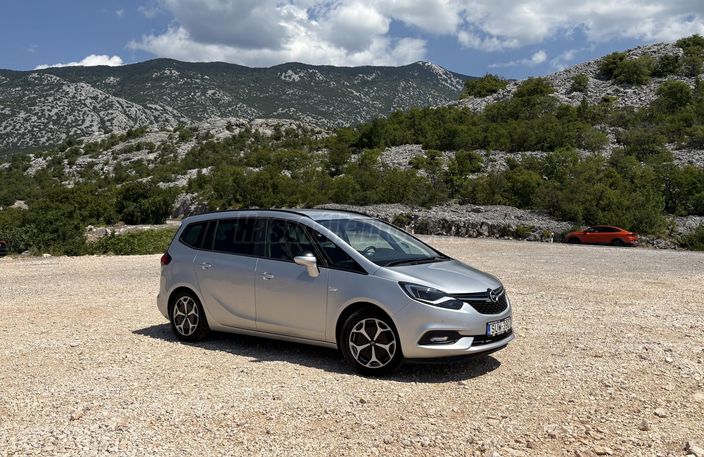 OPEL ZAFIRA TOURER 1.6 CDTI Innovation Start-Stop