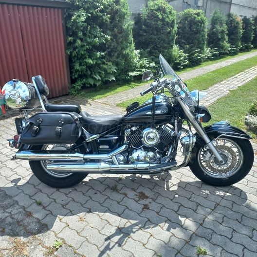 YAMAHA XVS 650 DRAG STAR CLASSIC