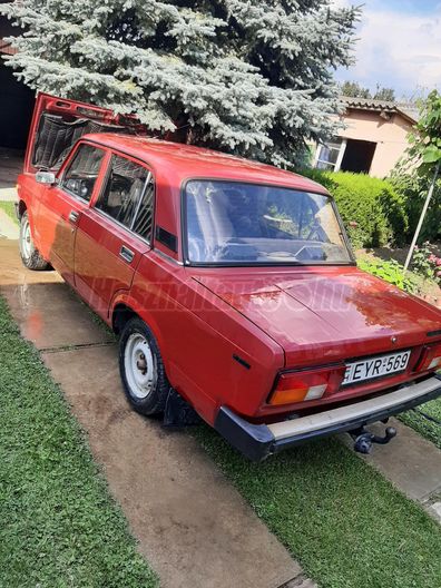 LADA 2105