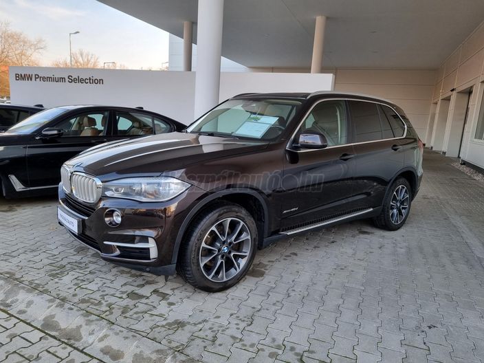 BMW X5 xDrive40d (Automata) (7 személyes )
