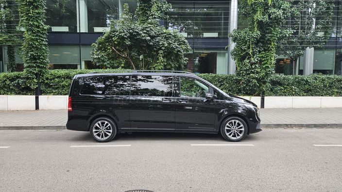 MERCEDES-BENZ V-OSZTÁLY V 300 BlueTec d Avantgarde L (Automata)