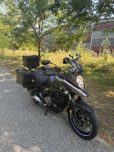 SUZUKI DL 650
