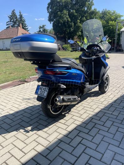 PIAGGIO MP3 500