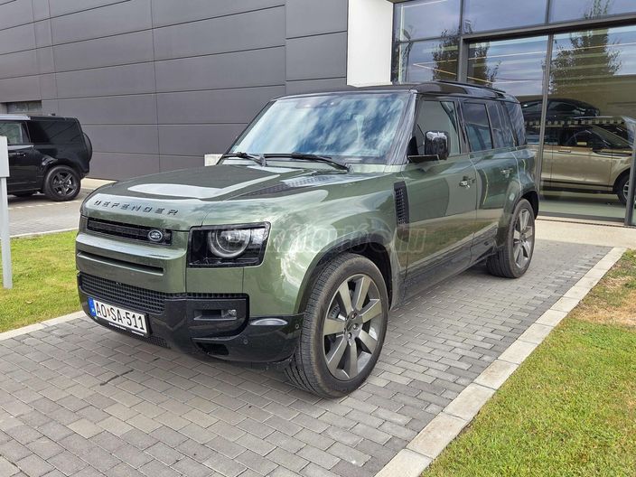 LAND ROVER DEFENDER