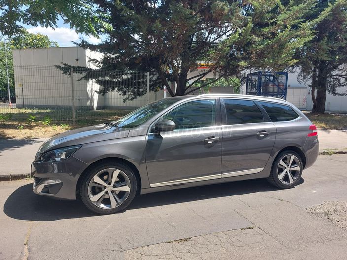 PEUGEOT 308 1.6 BlueHDi Style