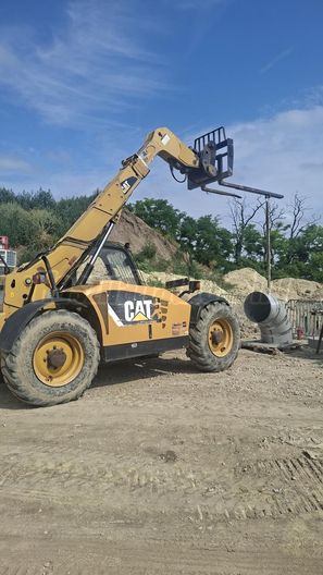 CATERPILLAR Teleszkópos rakodó