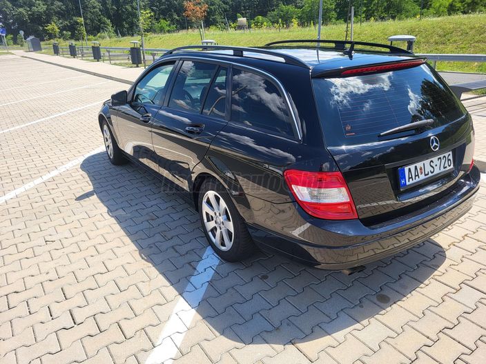 MERCEDES-BENZ C 200
