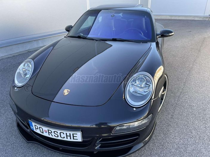 PORSCHE 997