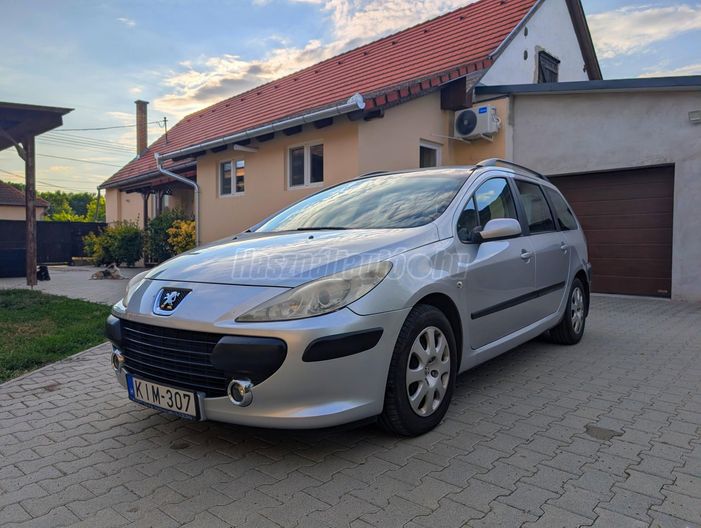 PEUGEOT 307 1.4 16V Presence