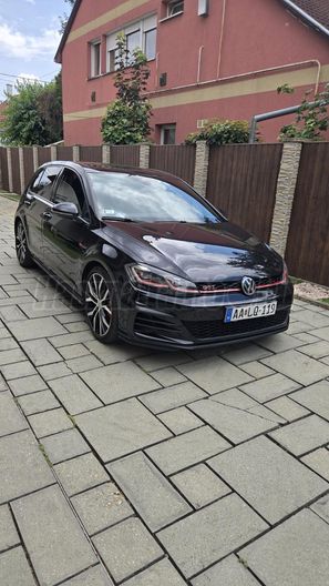 VOLKSWAGEN GOLF VII 2.0 TSI GTI DSG