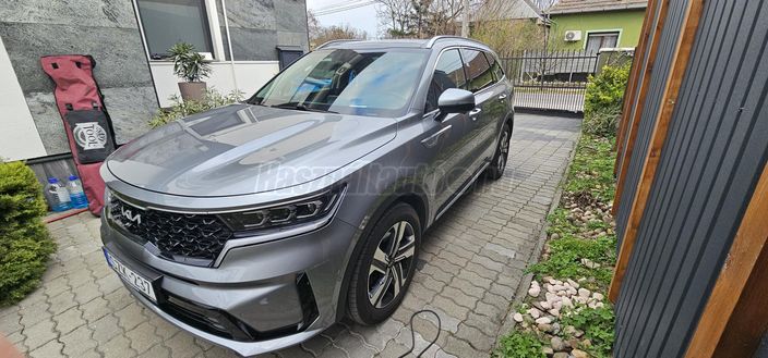 KIA SORENTO 2.2 CRDI Platinum 4WD DCT [7személy]