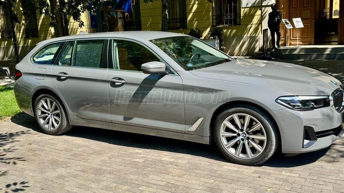 BMW 5-ÖS SOROZAT 520d xDrive (Automata)