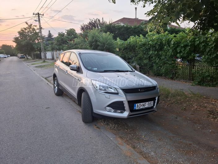 FORD KUGA 1.6 EcoBoost Titanium Technology 2WD